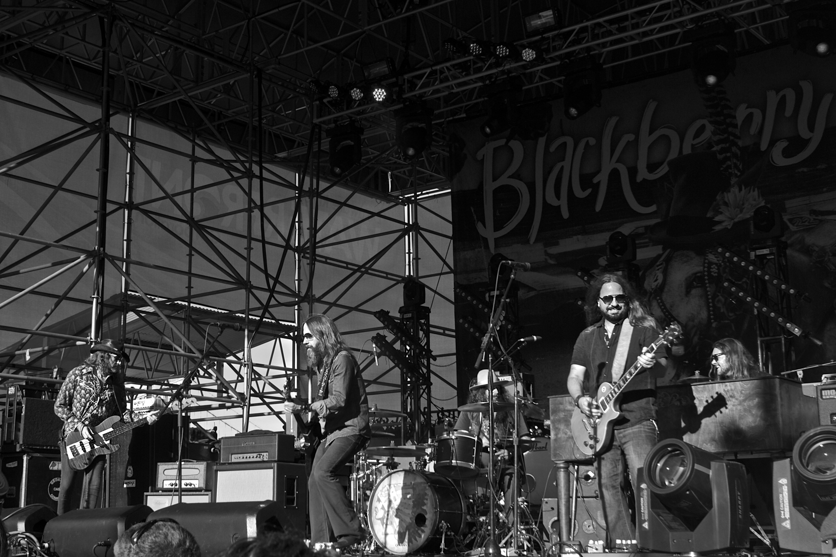 River Stage
Philadelphia, PA
August 17, 2016

DerekBrad.com